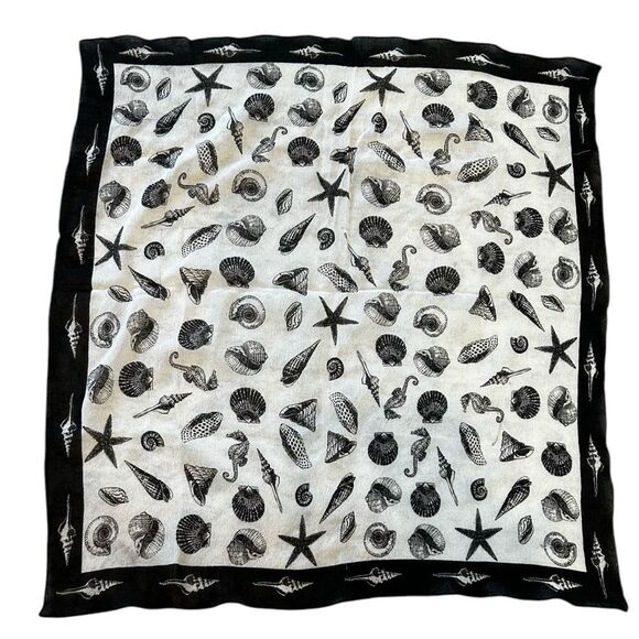 Three black and white silk or polyester square scarves - Picture 3 of 10